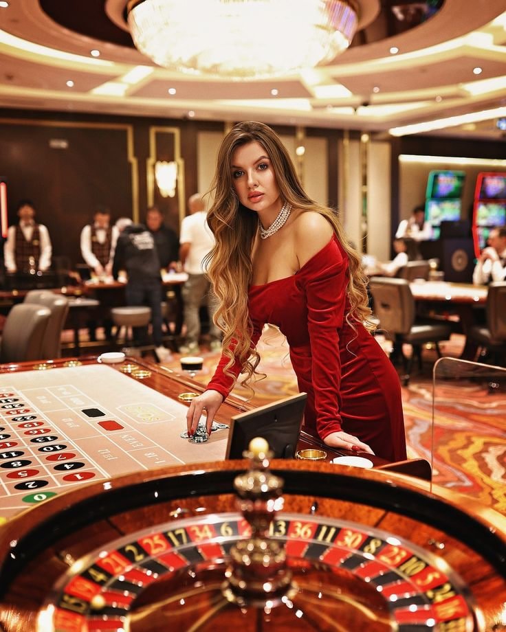 Live dealer baccarat table streamed in high definition at ss7777